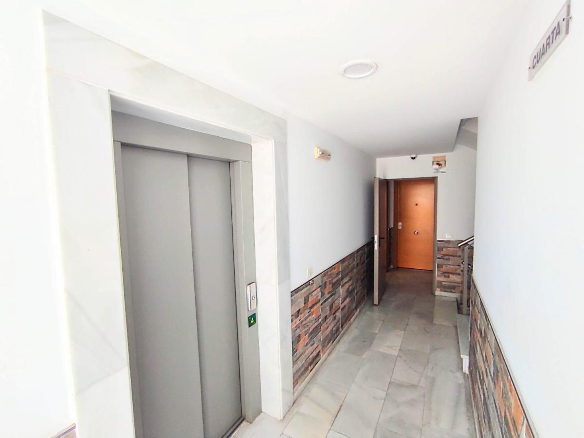 Manuela Nogales Apartments! Málaga Extérieur photo